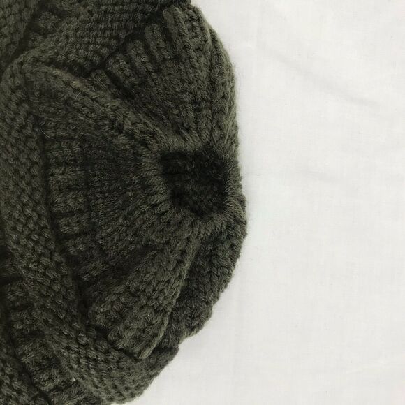 C.C. Ponytail‎ Beanie olive green/cheetah preowned - Picture 2 of 5